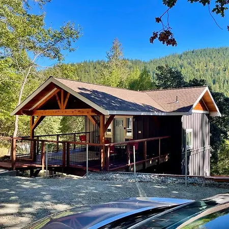 Avenue Of The Giants Pepperwood Place Miranda Exterior foto